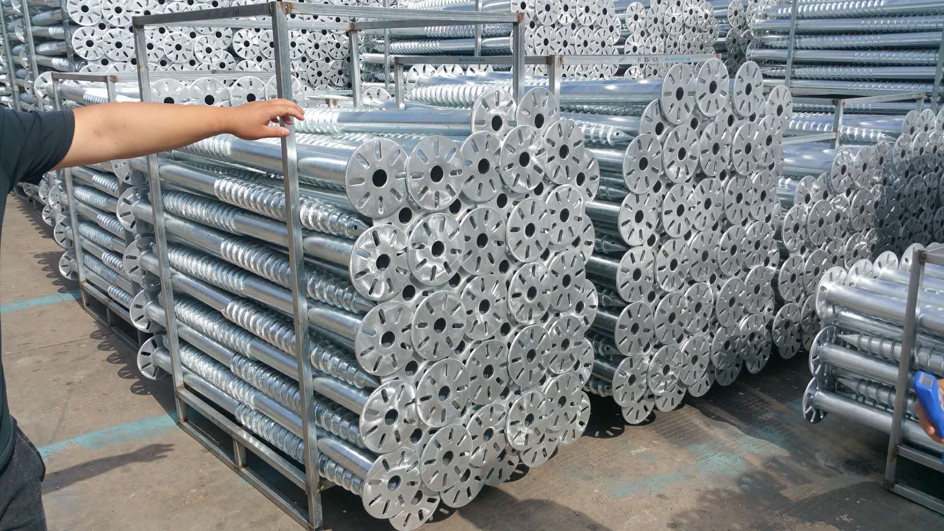 ground screw ground screw