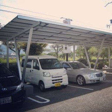 Sistema ta 'Immuntar ta' Brackets ta 'Carport Solari