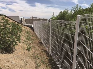 Pannelli taċ-ċnut tal-malja tal-wajer bil-gradi